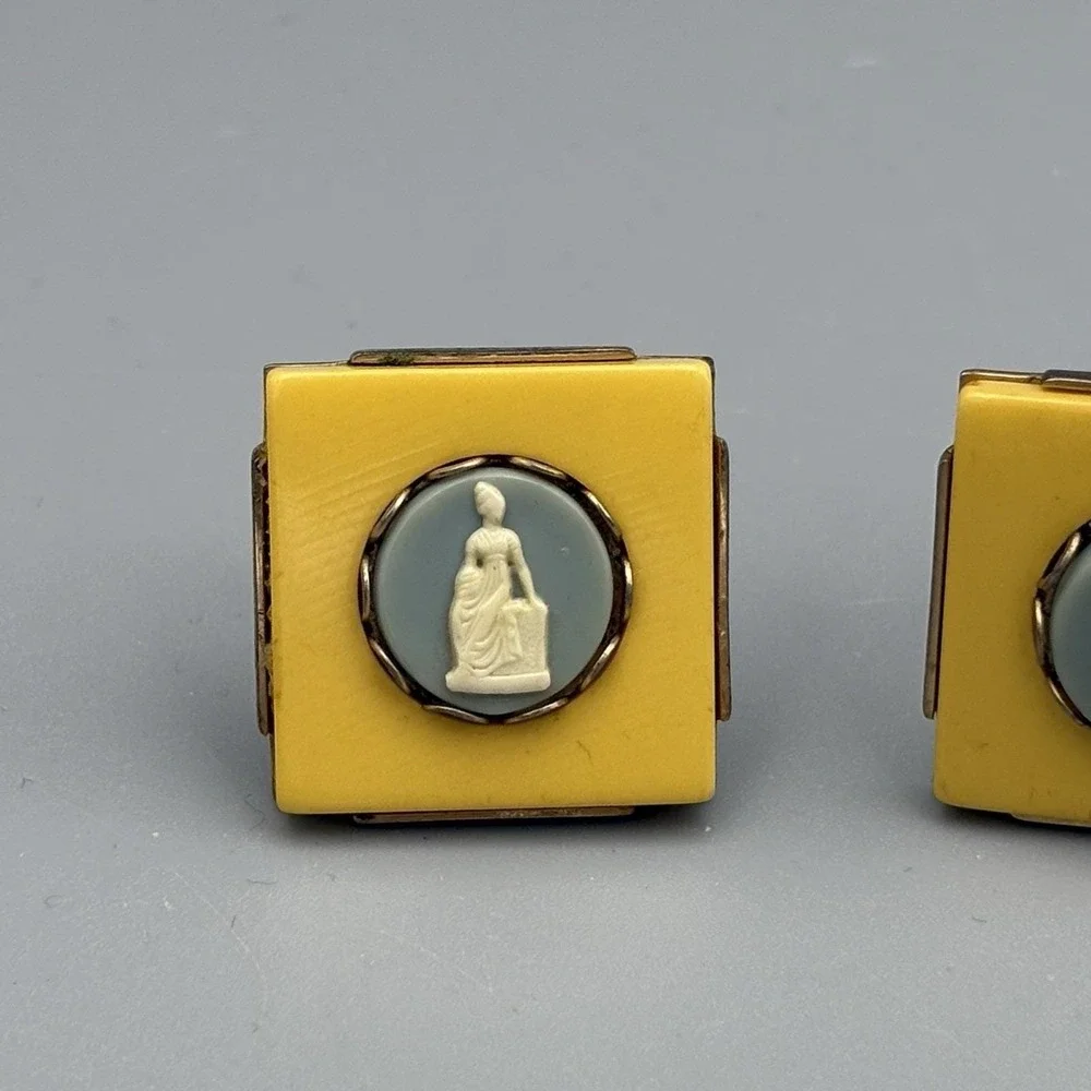Vintage Handsome Yellow Lucite Wedgwood Blue Jasperwear Cufflinks READ